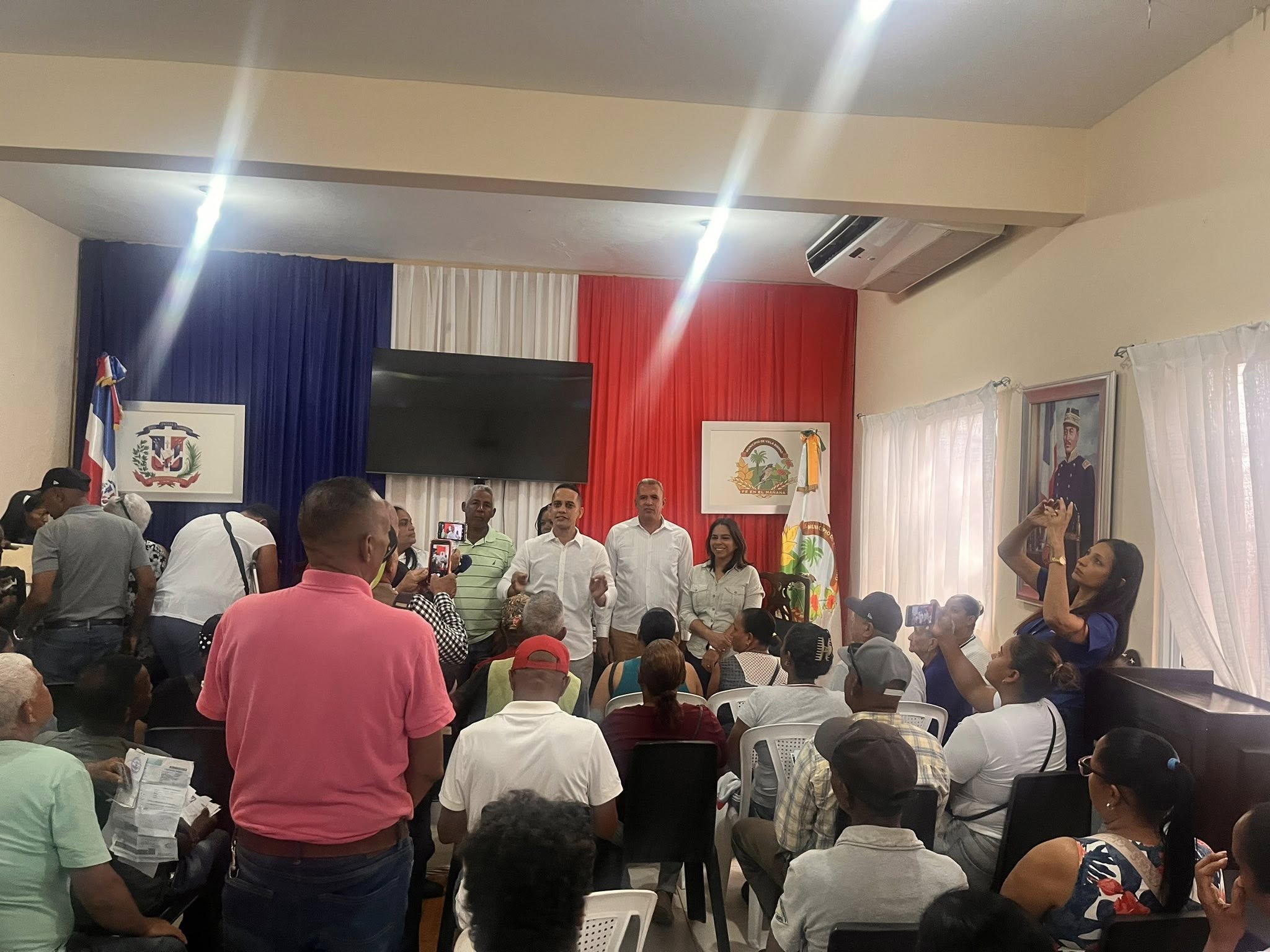 Gracias a gestiones del alcalde Noel Peralta realizan exitoso operativo de Supérate en Navarrete